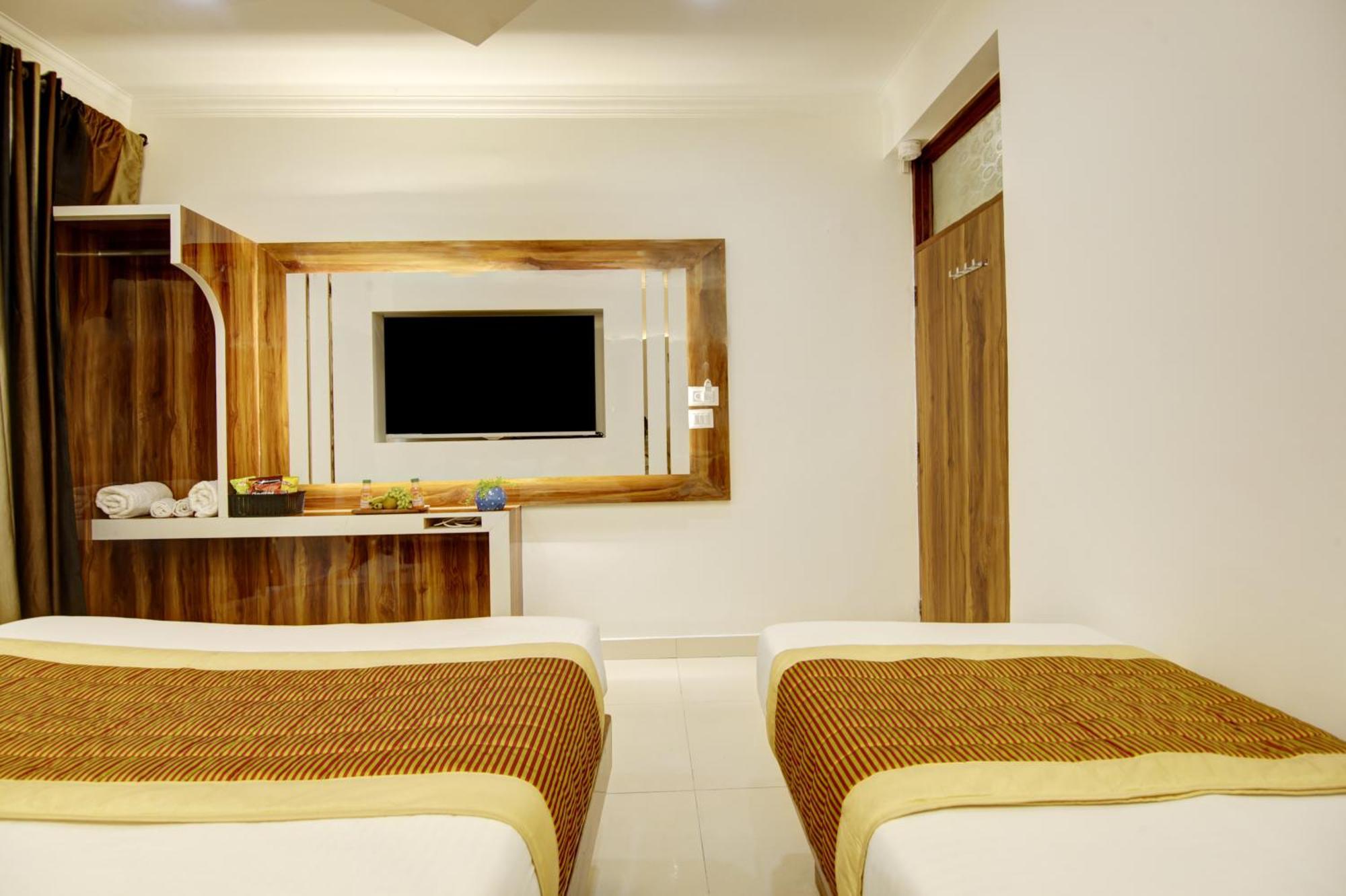 Hotel Star Villa - Front Of New Delhi Railway Station & 5 Minute From Connaught Place Exterior photo