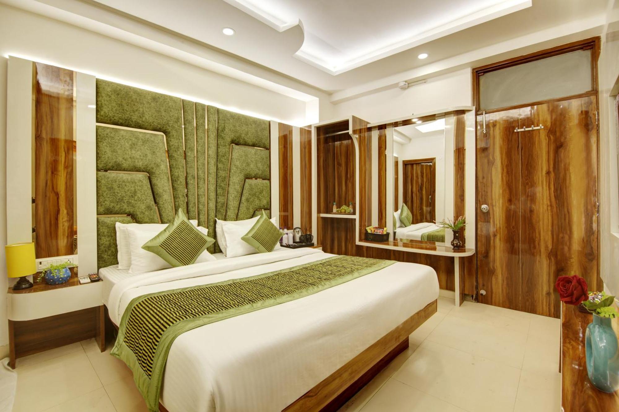 Hotel Star Villa - Front Of New Delhi Railway Station & 5 Minute From Connaught Place Exterior photo