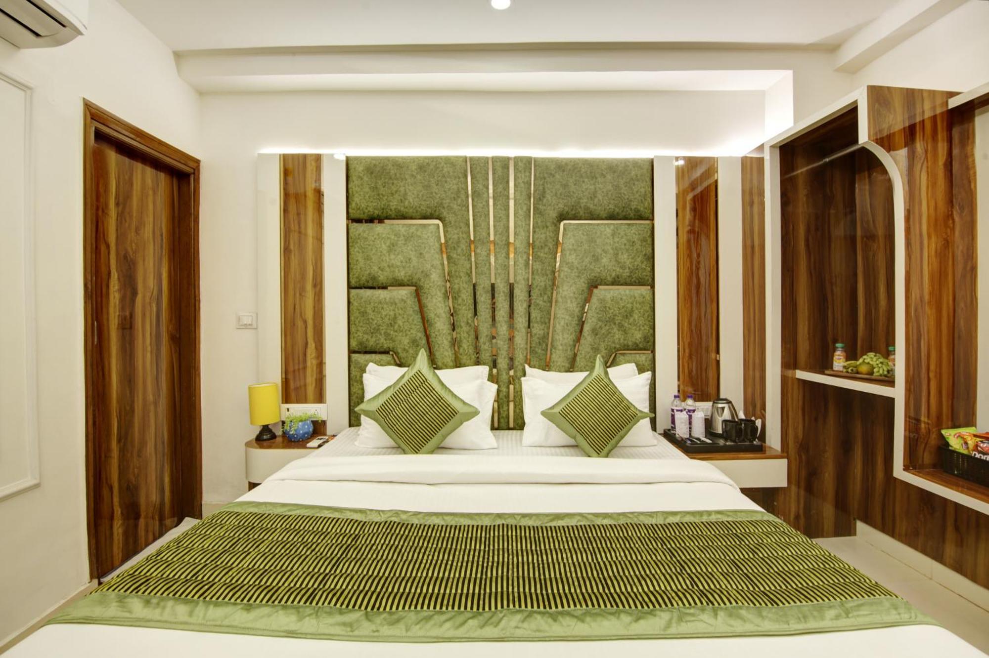 Hotel Star Villa - Front Of New Delhi Railway Station & 5 Minute From Connaught Place Exterior photo